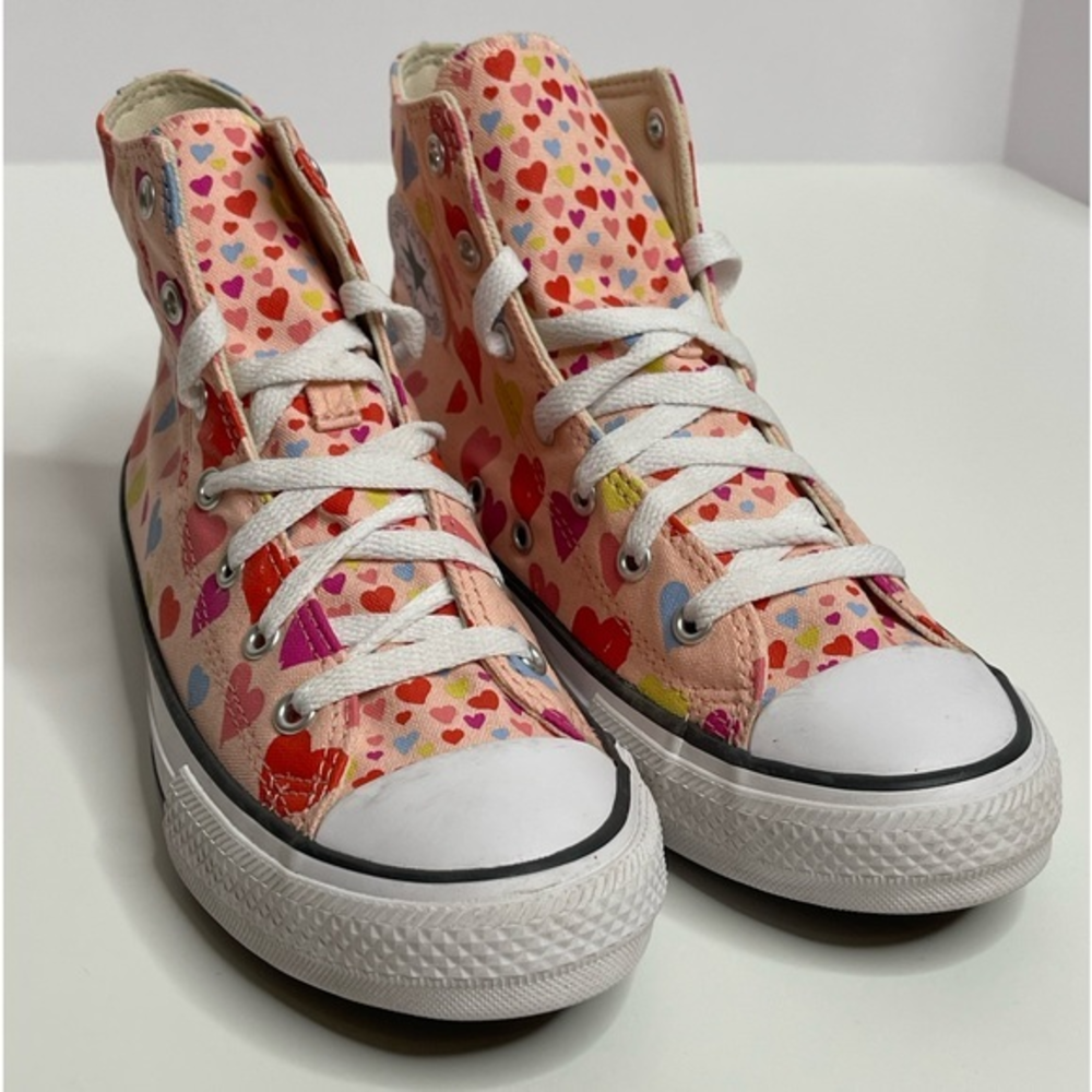 Converse All Star Chuck Taylor‎  High Top Pink Hearts Sneakers Shoes Size US 5